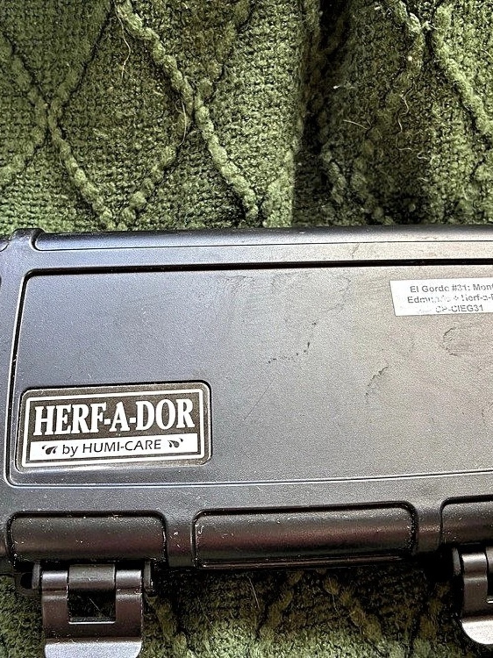 Humi-Care Herf-a-Dor X10 Travel Humidor Black